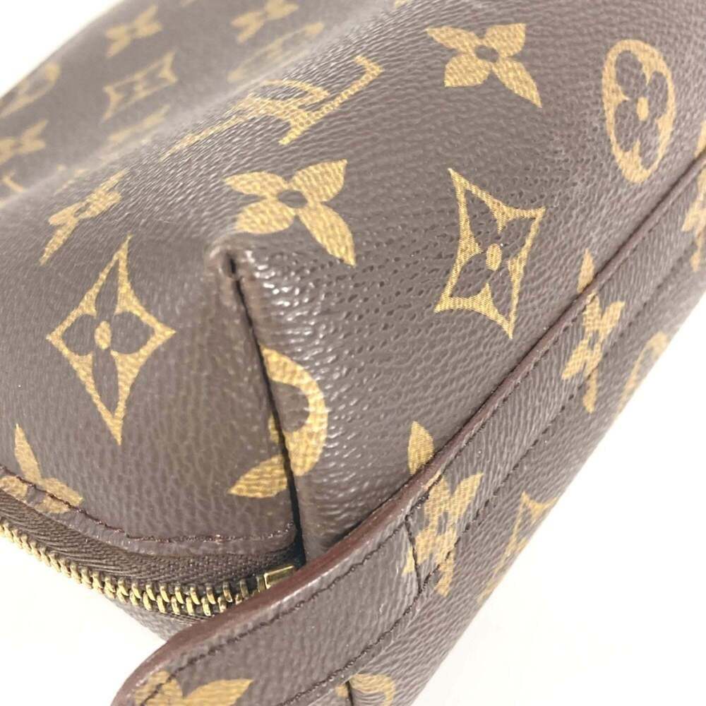 LOUIS VUITTON Authentic Brown Monogram Canvas Pouch - Picture 2 of 12